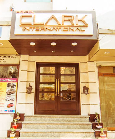 Hotel Clark international-img